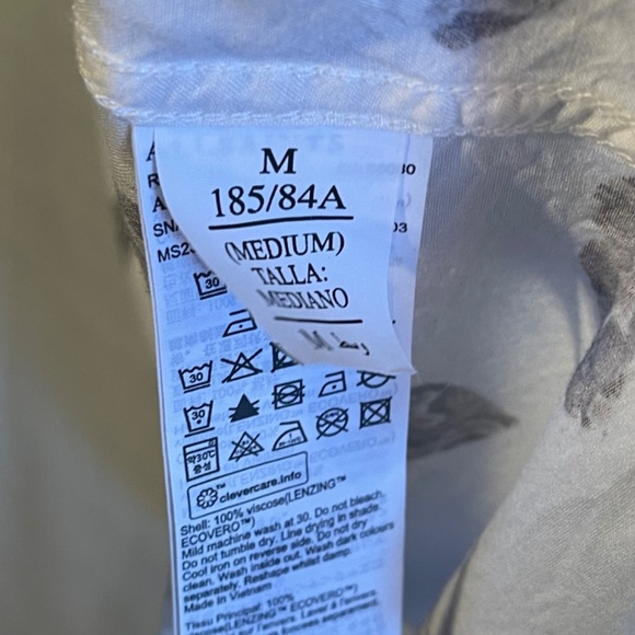 All Saints leapard print Heart Print Top - Picture 3 of 9